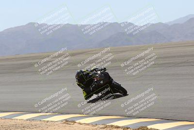 media/Apr-10-2022-SoCal Trackdays (Sun) [[f104b12566]]/Bowl (11am)/